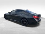 Used 2017 BMW 740i image 3