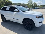 Used 2021 Jeep Grand Cherokee Laredo X image 2