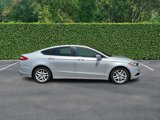 Used 2016 Ford Fusion SE image 2
