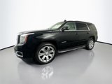 Used 2017 GMC Yukon SLE w/ SLE Value Package image 3