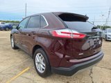 Used 2024 Ford Edge SEL image 3