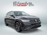 Used 2024 Volkswagen Tiguan SE image 2