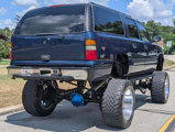 Used 2005 Chevrolet Suburban LS image 6