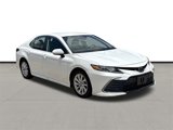 Used 2021 Toyota Camry LE image 3