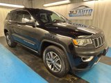 Used 2017 Jeep Grand Cherokee Limited image 3