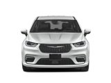 Certified 2024 Chrysler Pacifica Limited image 4