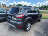 Used 2017 Ford Escape SE w/ Equipment Group 201A image 4