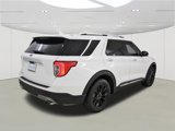 Certified 2021 Ford Explorer Limited w/ Equipment Group 301A image 5