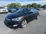 Used 2013 Hyundai Veloster w/ Style Pkg image 3