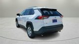 Used 2021 Toyota RAV4 LE image 5