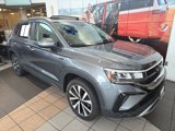 Used 2024 Volkswagen Taos SE w/ Panoramic Sunroof Package image 2