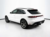 Used 2025 Porsche Macan image 3