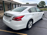 Used 2013 Nissan Altima 2.5 SL w/ Technology Pkg image 3