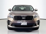 Used 2020 Kia Sorento LX image 2