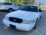 Used 2010 Ford Crown Victoria Police Interceptor image 2