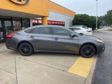 Used 2016 Toyota Avalon Touring image 2