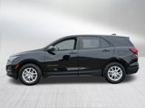 Used 2022 Chevrolet Equinox LS w/ LS Convenience Package image 4