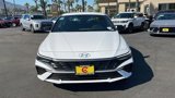 Used 2025 Hyundai Elantra Sport image 3