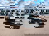 Used 2018 Ford Taurus SE image 2