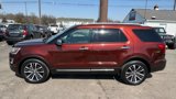 Used 2016 Ford Explorer Platinum image 2