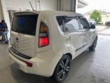 Used 2011 Kia Soul + image 5