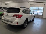 Used 2017 Subaru Outback 3.6R Limited image 6