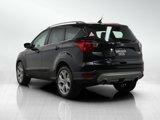 Used 2019 Ford Escape Titanium image 3