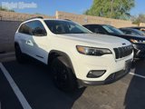Used 2023 Jeep Cherokee Altitude Lux image 3