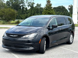 Used 2022 Chrysler Voyager LX image 2