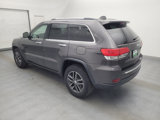 Used 2017 Jeep Grand Cherokee Limited image 3