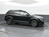 Used 2018 Dodge Journey SE w/ Popular Equipment Group image 2
