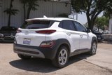 Used 2022 Hyundai Kona SEL image 5