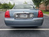 Used 2003 Lincoln Town Car Signature image 6