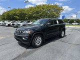 Used 2022 Jeep Grand Cherokee Laredo X image 5