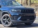 Used 2023 Jeep Grand Cherokee Altitude image 2