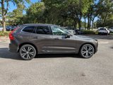 Certified 2023 Volvo XC60 B5 Plus image 3