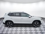 New 2025 Volkswagen Taos SE image 6