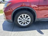 Used 2020 Nissan Rogue SV image 4