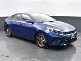 Used 2023 Kia Forte LXS w/ LXS Technology Package image 3