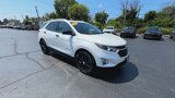 Used 2019 Chevrolet Equinox LT w/ Sun & Navigation Package image 2