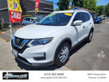 Used 2019 Nissan Rogue SV image 3
