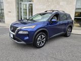 Used 2023 Nissan Rogue SV image 2