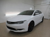 Used 2016 Chrysler 200 C image 2