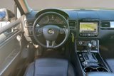 Used 2014 Volkswagen Touareg Sport image 5