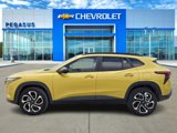 New 2025 Chevrolet Trax RS w/ Sunroof Package image 3