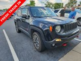 Used 2017 Jeep Renegade Trailhawk w/ Premium Trailhawk Package image 2