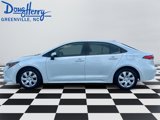 Used 2022 Toyota Corolla LE image 2
