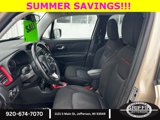 Used 2015 Jeep Renegade Trailhawk image 6