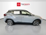 Used 2021 Nissan Kicks SV image 2