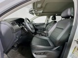 Used 2020 Volkswagen Tiguan SE w/ Panoramic Sunroof Package image 6